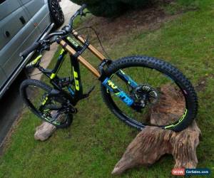 Classic 2018 GT FURY TEAM DOWNHILL MOUNTAIN BIKE (NEARLY NEW)  for Sale